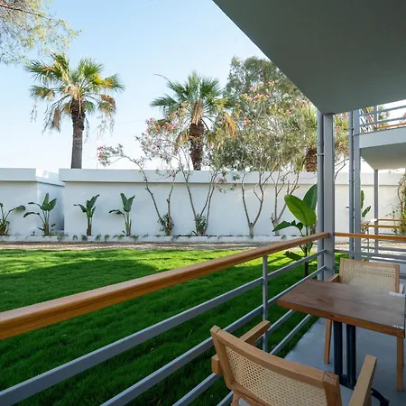 Marina Port Akyaka מלון