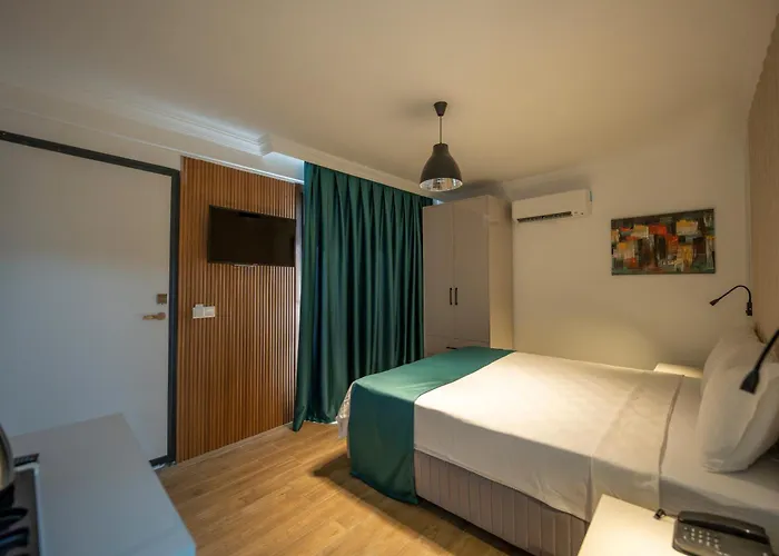 Hotel Marina Port Akyaka 4*