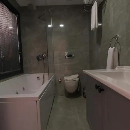 Hotel Marina Port Akyaka 4*